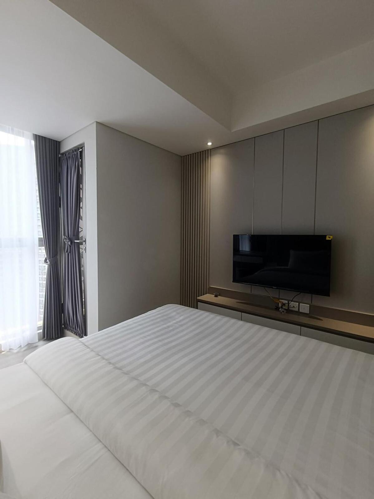 Gold Coast Japanese Netflix Sofa Bed Jakarta